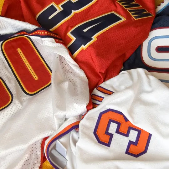 Le ultime novità per le divise delle società sportive: tutto quello che c’è da sapere per organizzarsi