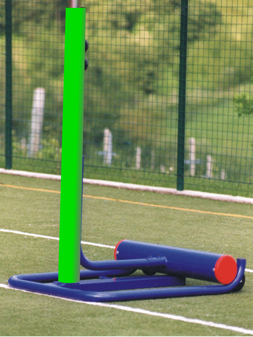 protezione imbottita fluo per impianti basket pallavolo zavorrati trasportabili