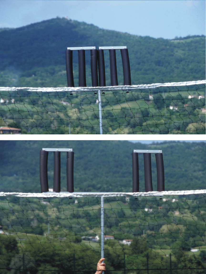 Simulatore di muro pallavolo portatile in lega leggera completo di protezioni imbottite foto utilizzo