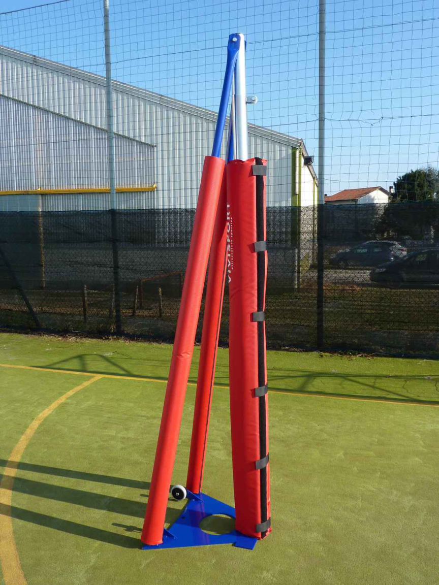 Protezioni da esterno per impianti pallavolo a traliccio